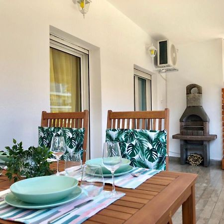 Relax Apartment Περαία Εξωτερικό φωτογραφία